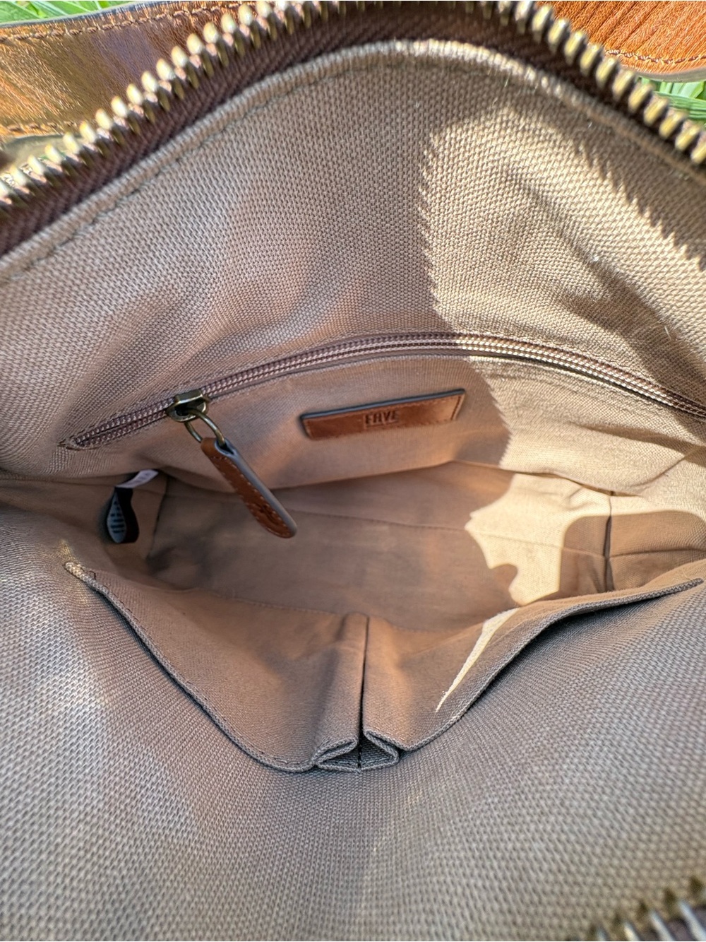 ☀️Frye Melissa Small Tote/ Crossbody☀️ - Picture 4 of 11
